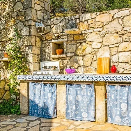 Villa Vinglatouri Sleeps 5 Pool Air Con Wifi *