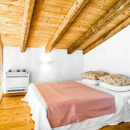 Vinglatouri Sleeps 5 Pool Air Con Wifi Villa Vigglatouri